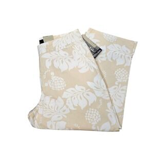 Lee Khakis Womens 10M Mid Rise Capri Pants Hawaiian Natural Tropical Print NEW